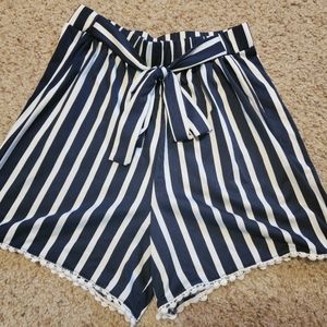 Girls Navy and White Dressy Stripped Shorts, Size Medium.